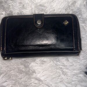 Pola Convenience Wallet